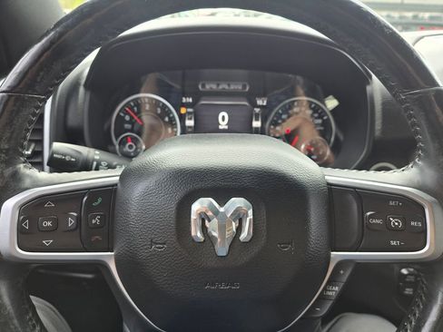 Used 2019 RAM 1500 Big Horn AWD/4WD image 13