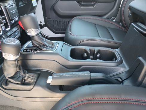 New 2026 Jeep Gladiator Rubicon image 19