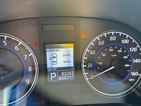 Used 2013 INFINITI G37 Convertible w/ Premium Pkg RWD image 5