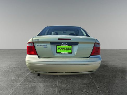Used 2007 Ford Focus S FWD image 5