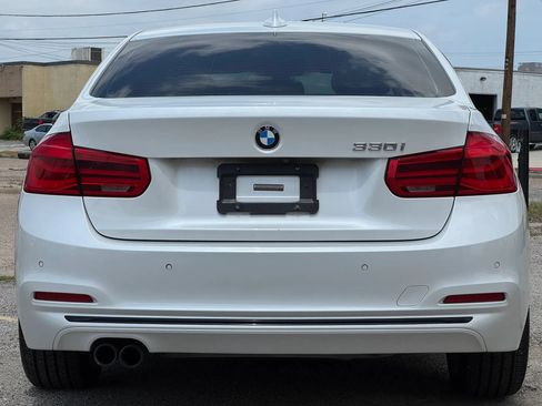 Used 2017 BMW 330i Sedan RWD image 6