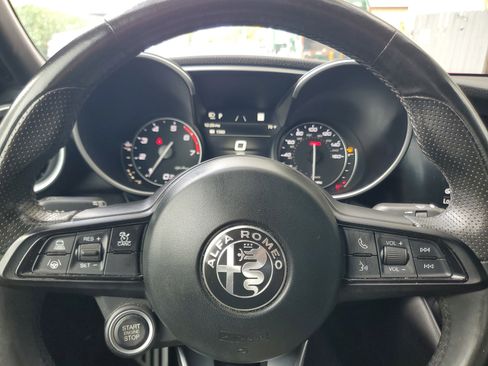 Used 2022 Alfa Romeo Giulia Ti w/ Active Assist Plus Package image 20