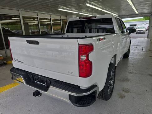 Certified 2024 Chevrolet Silverado 1500 LT AWD/4WD image 5