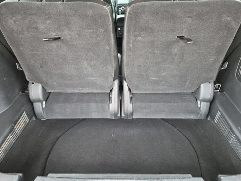 Used 2018 Ford Explorer Platinum AWD/4WD image 36