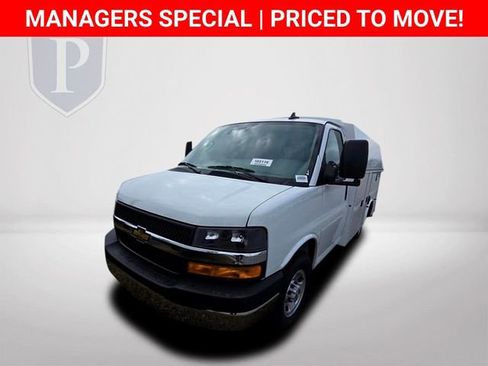 New 2025 Chevrolet Express 3500 w/ Power Convenience Package image 11