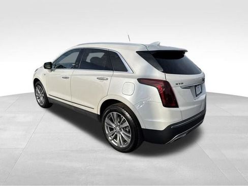 Certified 2024 Cadillac XT5 Premium Luxury FWD image 7