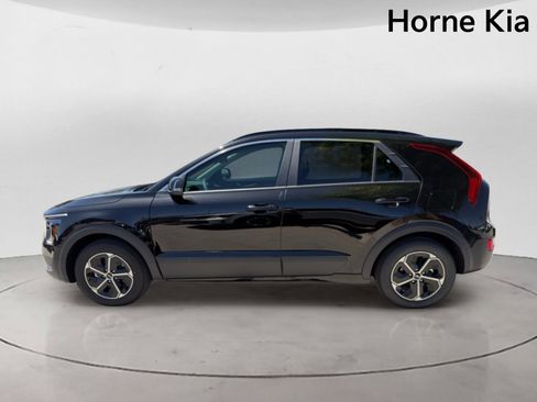 New 2026 Kia Niro EX FWD image 6