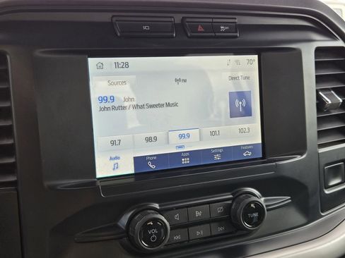 Used 2023 Ford F150 XLT image 12