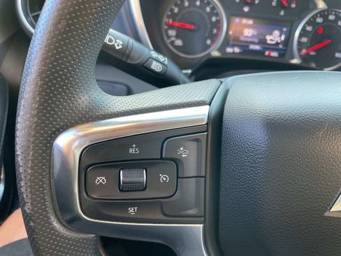 Used 2022 Chevrolet Blazer LT image 29