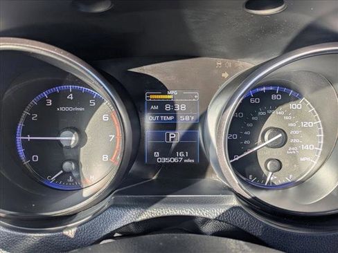 Used 2018 Subaru Outback 2.5i Premium image 11