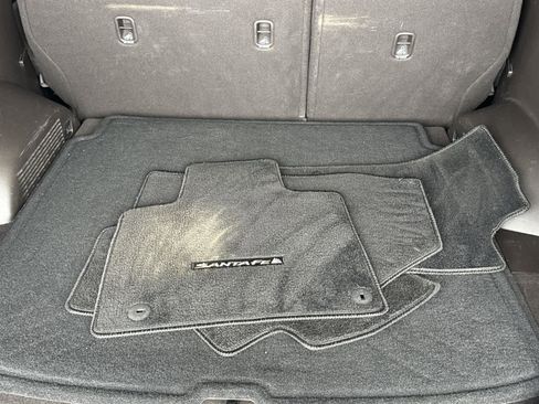 Used 2019 Hyundai Santa Fe Limited image 17