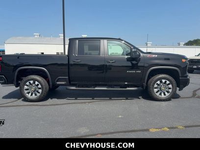 New 2026 Chevrolet Silverado 2500 Custom w/ Custom Value Package