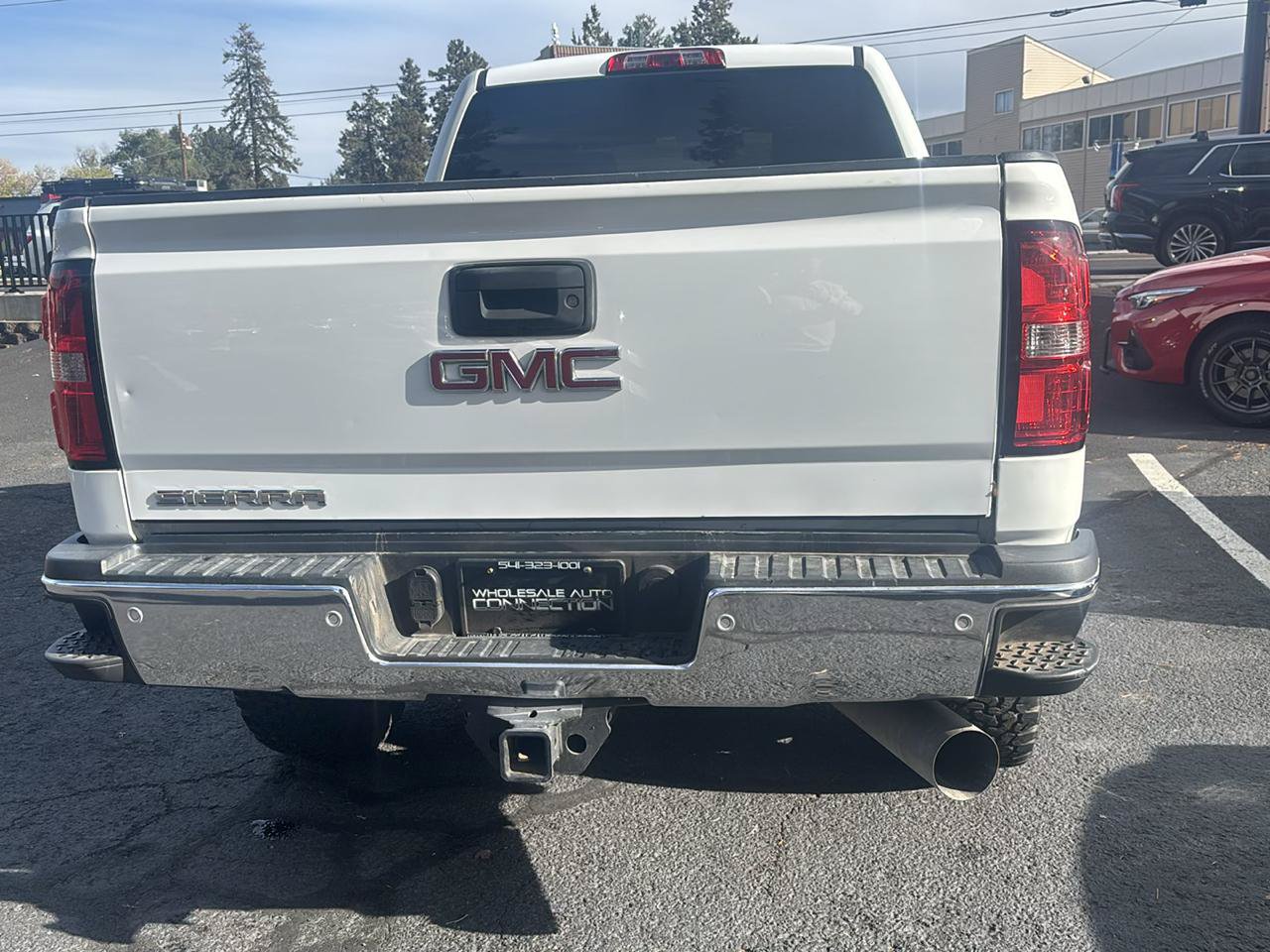 Used 2019 GMC Sierra 2500 SLT w/ Duramax Plus Package AWD/4WD image 5