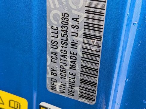 New 2025 Jeep Gladiator Sport image 30