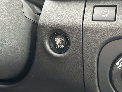 New 2026 Nissan Frontier PRO-4X w/ Pro-4x Convenience Package image 19