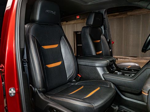 Used 2024 GMC Sierra 3500 AT4 w/ AT4 Premium Plus Package image 28