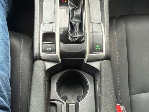 Used 2020 Honda Civic LX image 19