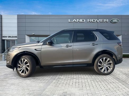 Used 2024 Land Rover Discovery Sport Dynamic SE image 2