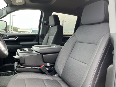 New 2026 GMC Sierra 2500 SLE w/ SLE Value Package; image 10