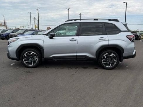 Used 2026 Subaru Forester Limited AWD/4WD image 6