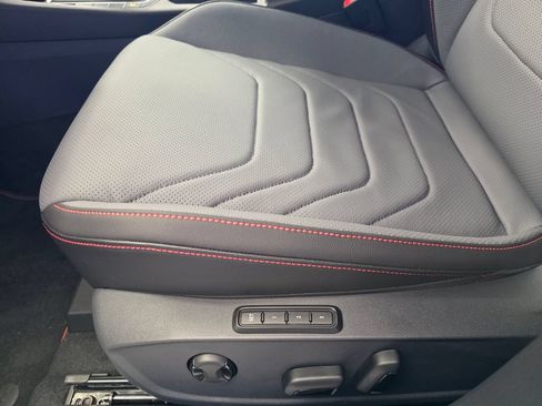 New 2026 Volkswagen Jetta GLI Autobahn FWD image 19