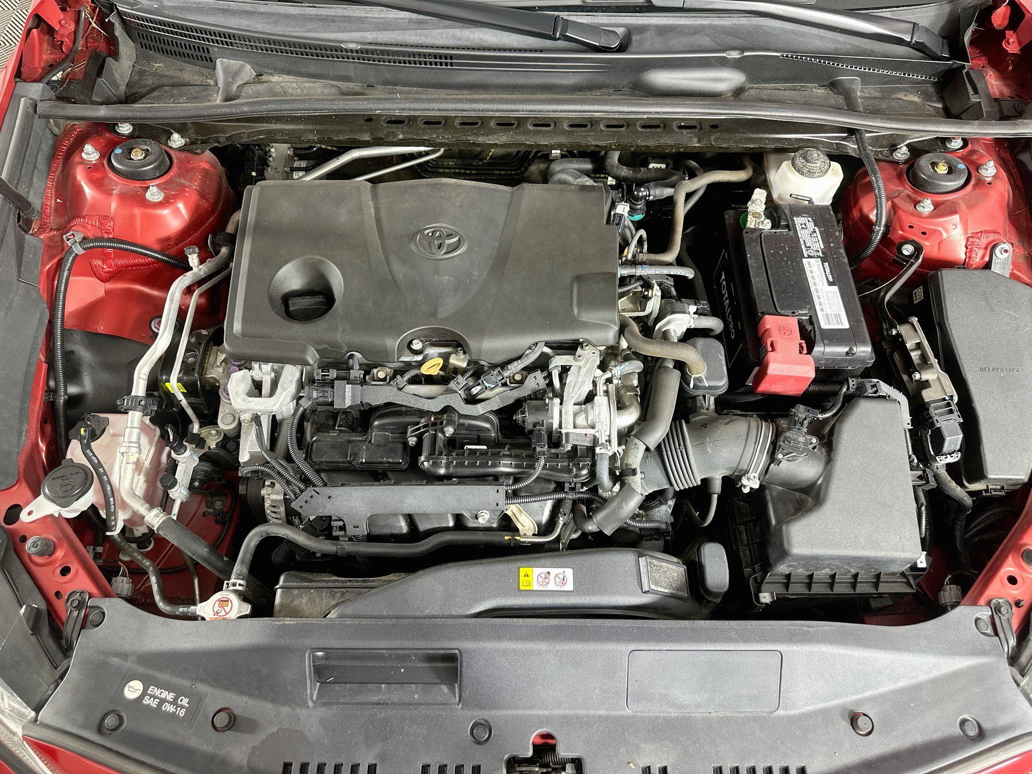 Used 2019 Toyota Camry SE w/ Carpet Mat Package FWD image 30