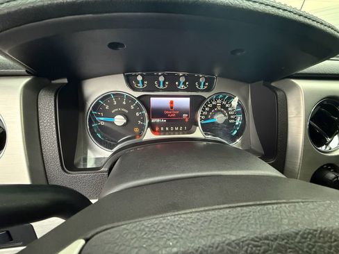 Used 2014 Ford F150 Platinum image 18