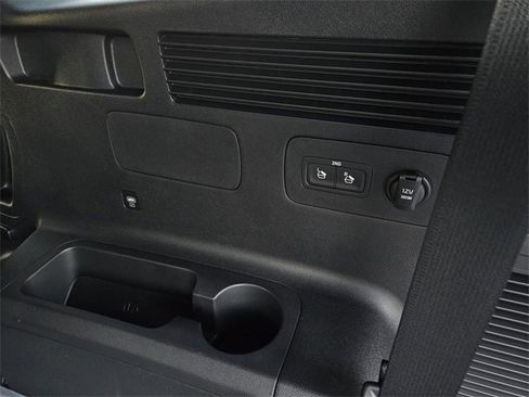 Certified 2025 Kia Sorento SX Prestige image 12