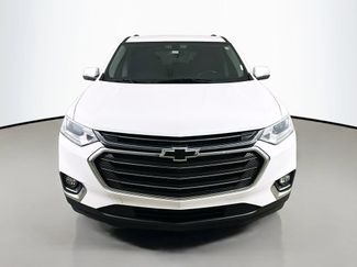 Used 2021 Chevrolet Traverse LT FWD video 2