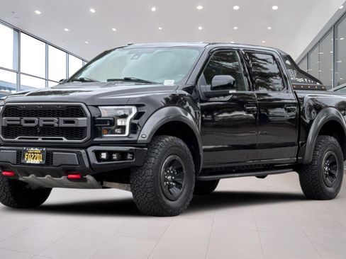 Used 2018 Ford F150 Raptor w/ Equipment Group 802A Luxury AWD/4WD image 8