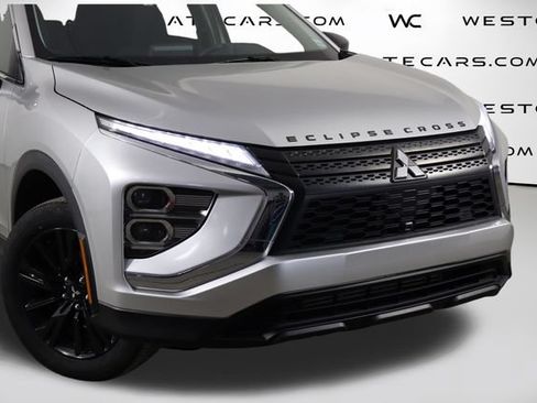 Used 2024 Mitsubishi Eclipse Cross LE AWD/4WD image 41