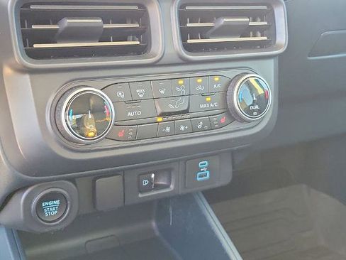 Certified 2024 Ford Maverick Tremor w/ Tremor Off-Road Package image 31