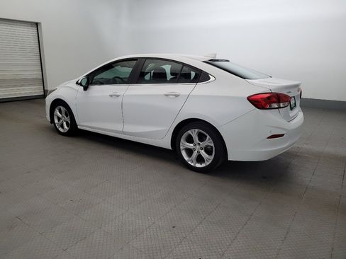 Used 2019 Chevrolet Cruze Premier w/ Driver Confidence II Package FWD image 3