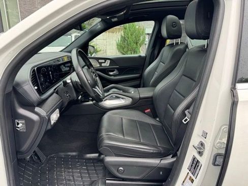 Certified 2022 Mercedes-Benz GLS 450 4MATIC image 11