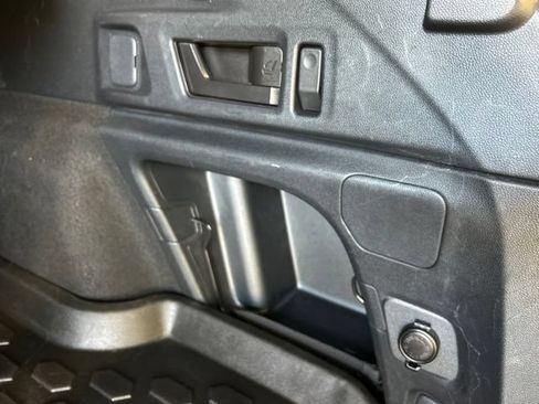 Used 2023 Subaru Outback Limited AWD/4WD image 36