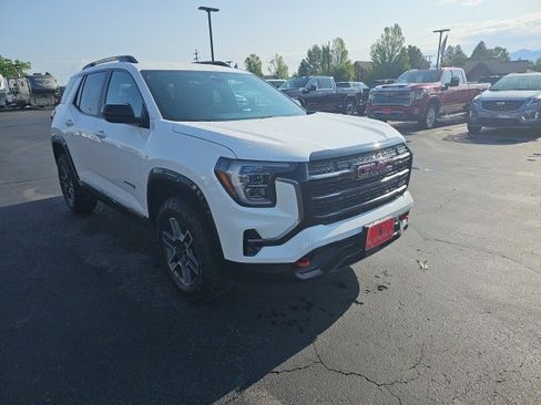 New 2026 GMC Terrain AT4 w/ LPO, Floor Liner Package image 5