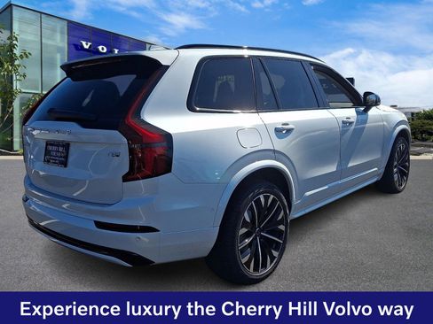 New 2026 Volvo XC90 T8 Ultra w/ Protection Package Premier AWD/4WD image 5