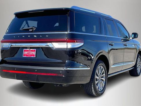 Used 2024 Lincoln Navigator L 4WD image 5