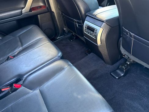 Used 2019 Lexus GX 460 Luxury image 31