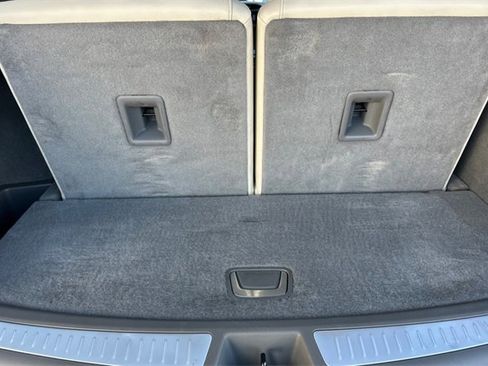 Used 2022 Cadillac XT6 Premium Luxury w/ Technology Package image 19