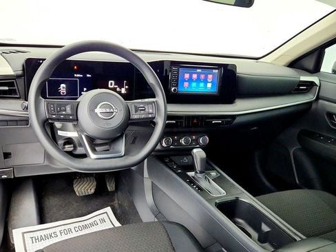 Used 2025 Nissan Kicks S AWD/4WD image 11