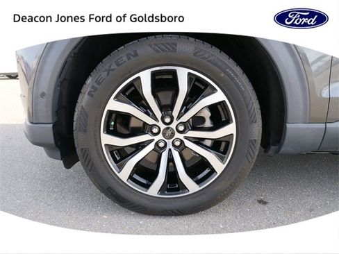 Used 2020 Ford Explorer ST w/ Premium Technology Package image 13