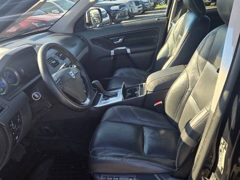 Used 2014 Volvo XC90 3.2 R-Design AWD/4WD image 14