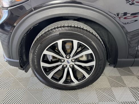 Used 2025 Ford Explorer ST-Line AWD/4WD image 32