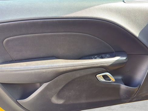 Used 2017 Dodge Challenger GT w/ Driver Convenience Group image 16