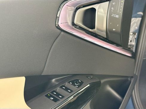 New 2026 BMW X3 xDrive30 w/ Premium Package image 18