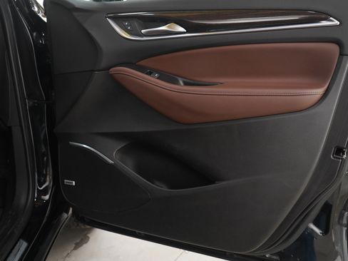 Used 2020 Buick Enclave Avenir w/ Avenir Technology Package image 9