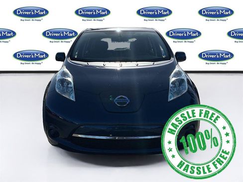 Used 2016 Nissan Leaf SV w/ Premium Package FWD image 2