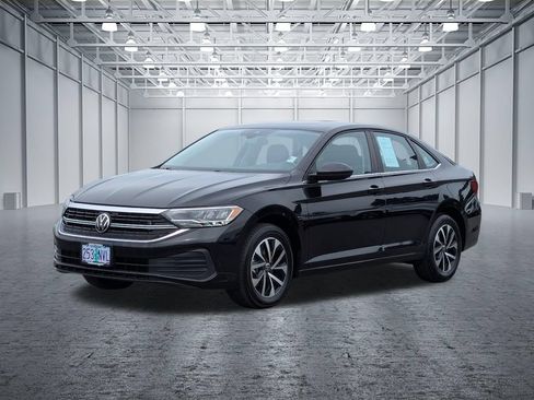 Used 2023 Volkswagen Jetta S FWD image 9