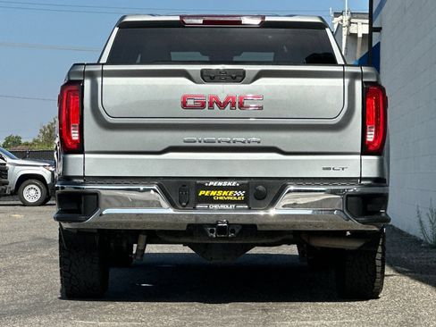 Certified 2024 GMC Sierra 1500 SLT RWD image 5